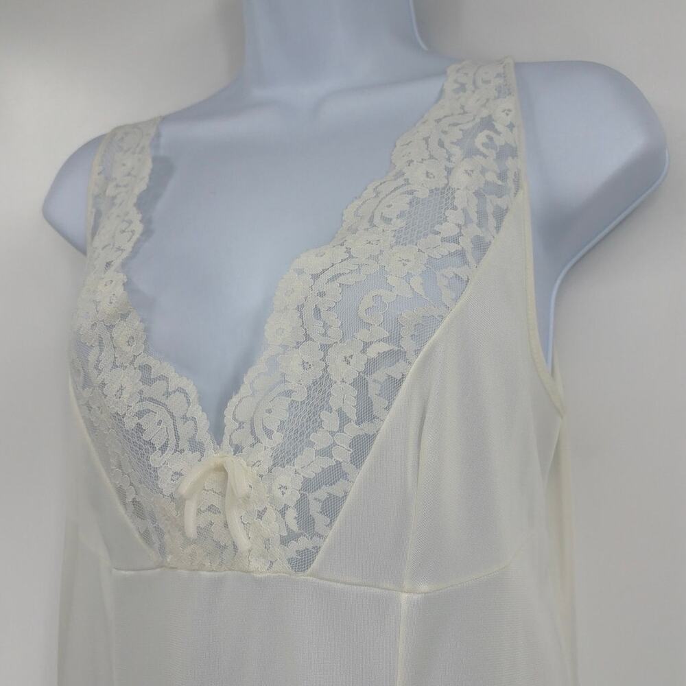 Vtg Lingerie Ivory Lace Trim Slip Dress Sz M Nightgown Coquette Fairy Cottage - Picture 4 of 9